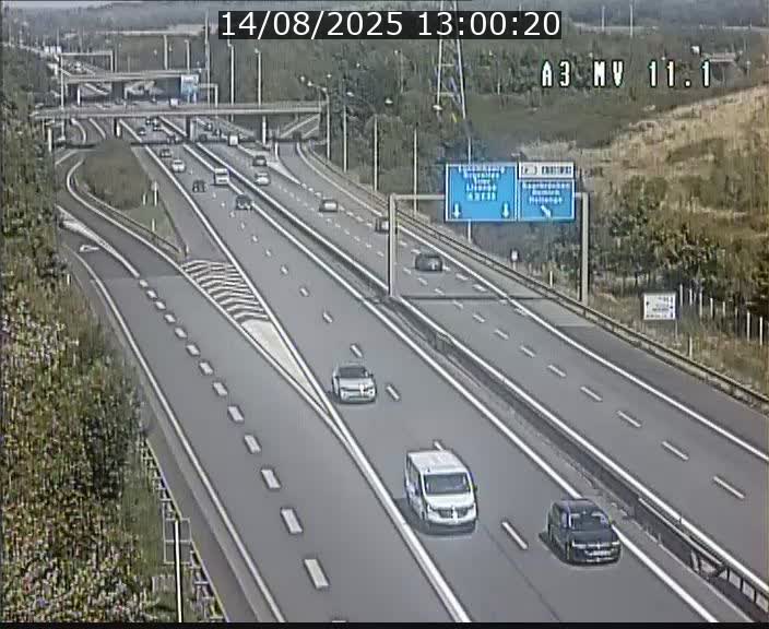 Traffic live webcam Luxembourg Croix de Bettembourg A3 - BK 11.1 - direction Luxembourg-ville