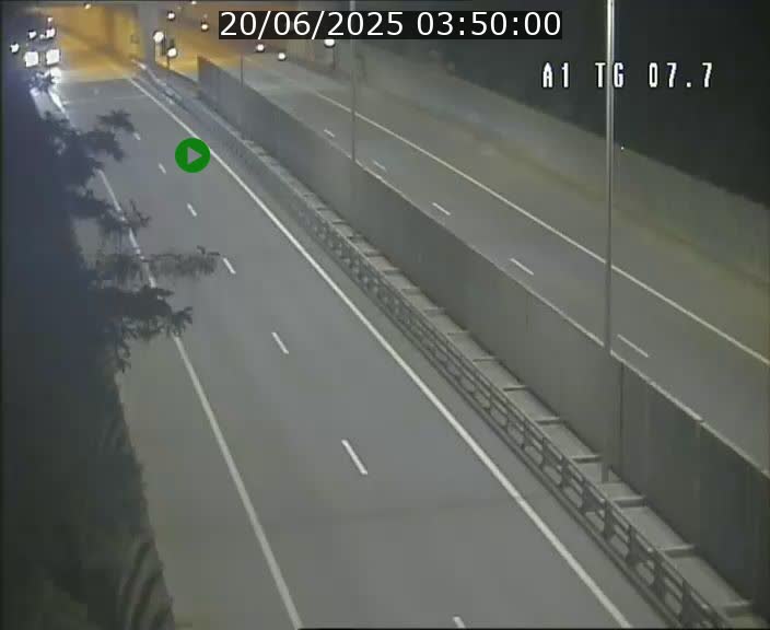 Traffic live webcam Luxembourg Kirchberg - A1 direction Luxembourg-ville - BK 7.7