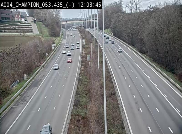 Webcam E411 à Champion, à proximité de Namur. Vue orientée vers Bruxelles