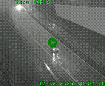 Caméra routière sur l'autoroute A20 à Saint-Pardoux-l'Ortigier, à la jonction avec l'A89. Vue orientée vers Paris