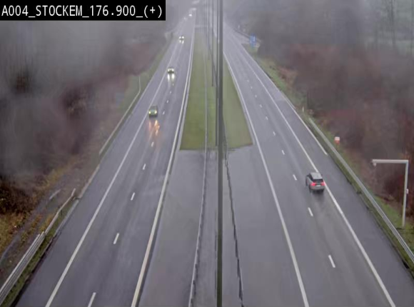 Webcam au-dessus de l'E411 sur la N83 à hauteur de la sortie Stockem. Vue orientée vers Arlon