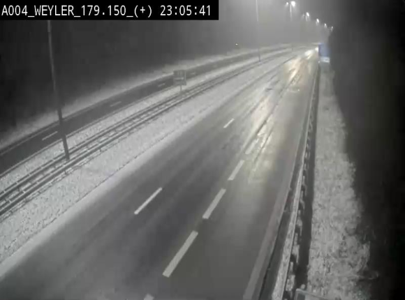 Webcam entre la sortie Arlon et la sortie Weyler sur l'E411. Vue orientée vers Luxembourg