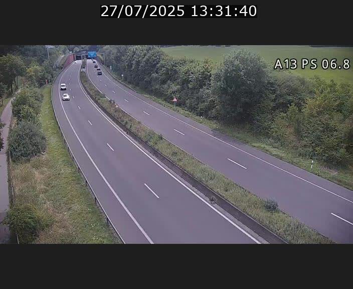 Traffic live webcam Luxembourg Ehlerange - A13 direction Esch-sur-Alzette - BK 6.8