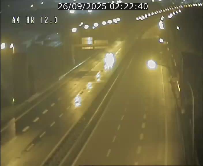 Traffic live webcam Luxembourg Jonction Foetz - A4 - BK 12.0 - direction Esch sur Alzette