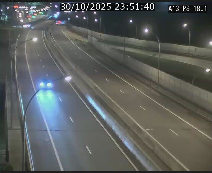 Traffic live webcam Luxembourg Dudelange - A13 direction Croix de Bettembourg - BK 18.1