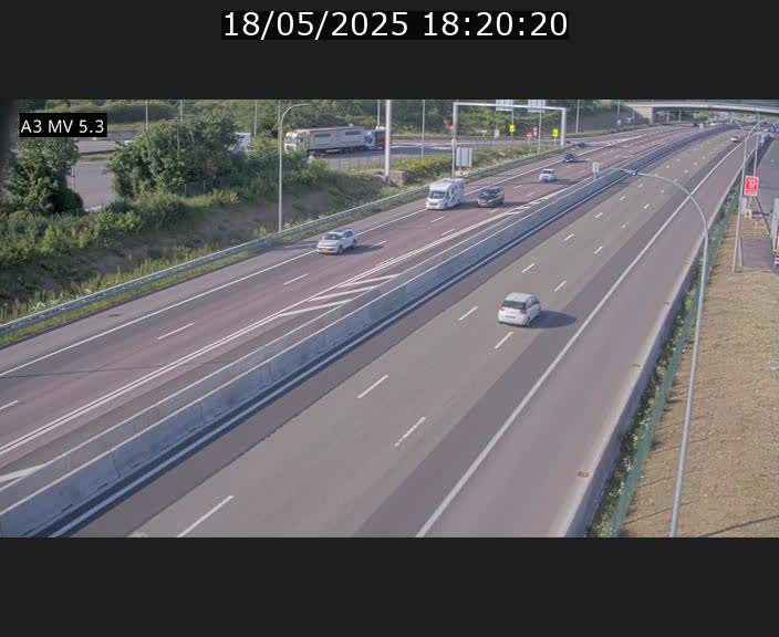 Webcam à l'Aire de Berchem au Luxembourg sur l'A3. Vue orientée vers la France