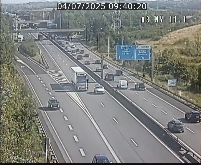Traffic live webcam Luxembourg Croix de Bettembourg A3 - BK 11.1 - direction Luxembourg-ville