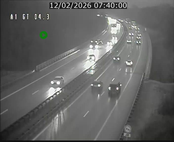 Traffic live webcam Luxembourg Itzig - A1 direction Sandweiler - BK 4.3