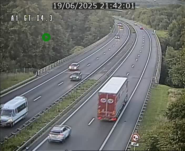 Traffic live webcam Luxembourg Itzig - A1 direction Sandweiler - BK 4.3