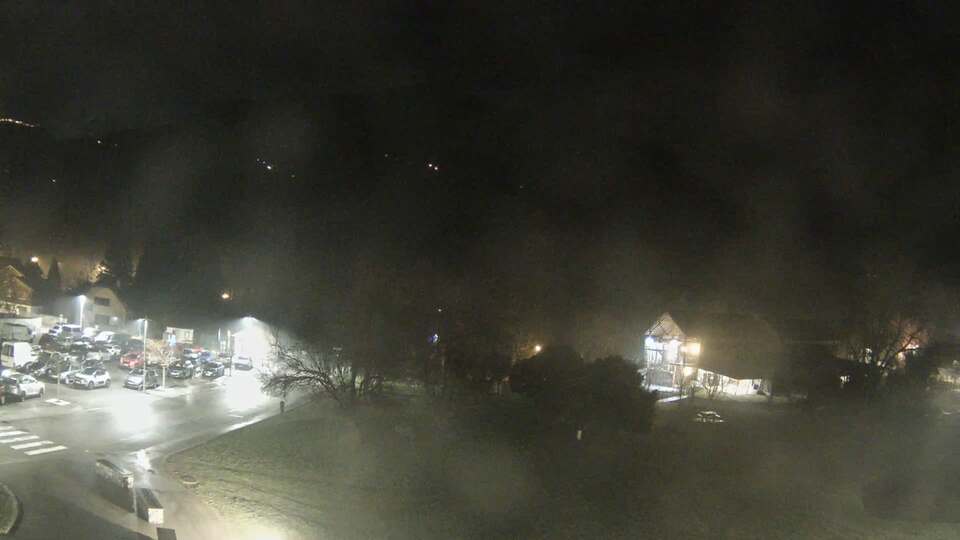 Webcam au niveau de la mairie du village du Bourg d'Oisans, aux pieds de l'Alpe d'Huez et aux portes du parc des Écrins