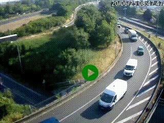 Caméra autoroute à la jonction entre l'A7 et la D301 (Boulevard urbain Sud de Lyon) à Feyzin, au sud de Lyon. Vue orientée vers Mions