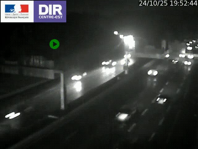 Caméra de circulation routière sur le boulevard périphérique Laurent Bonnevay de Lyon (D383) à hauteur de Bron, avant la jonction avec l'A43. Vue orientée vers l'échangeur