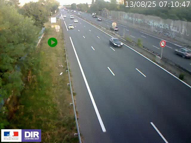 Webcam à Bron sur l'A43 à la jonction avec le boulevard périphérique de Lyon (D383). Vue orientée vers Lyon