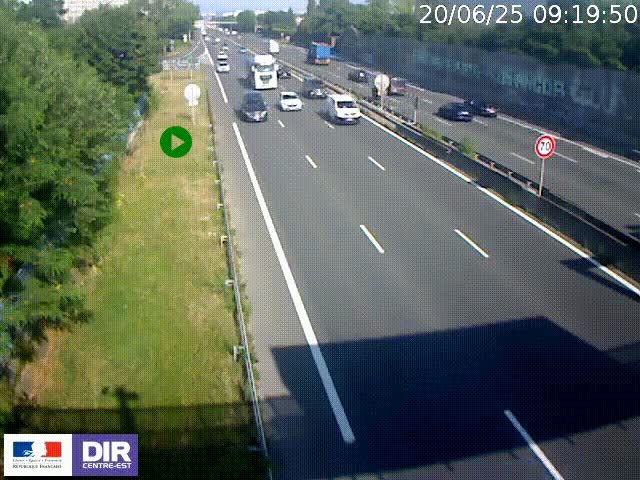 Webcam à Bron sur l'A43 à la jonction avec le boulevard périphérique de Lyon (D383). Vue orientée vers Lyon