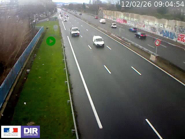Webcam à Bron sur l'A43 à la jonction avec le boulevard périphérique de Lyon (D383). Vue orientée vers Lyon