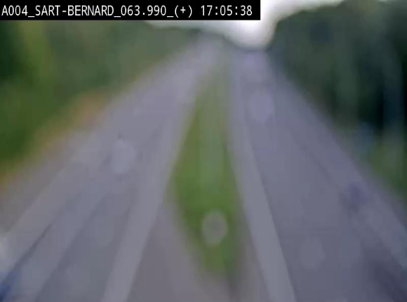 Webcam sur l'E411 à hauteur de la jonction avec la N4 à la sortie de Namur. Vue orientée vers Luxembourg