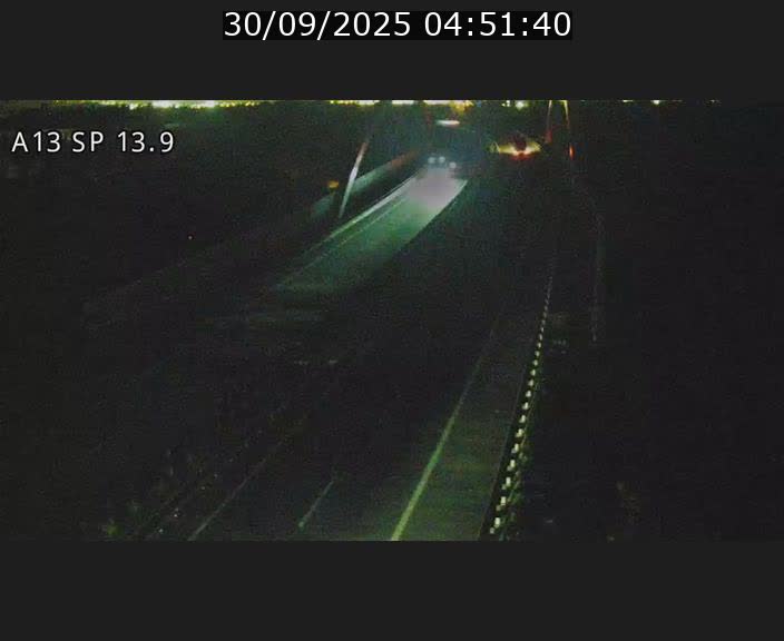 Traffic live webcam Luxembourg Kayl - A13 direction Esch-sur-Alzette/Luxembourg-ville - BK 13.9