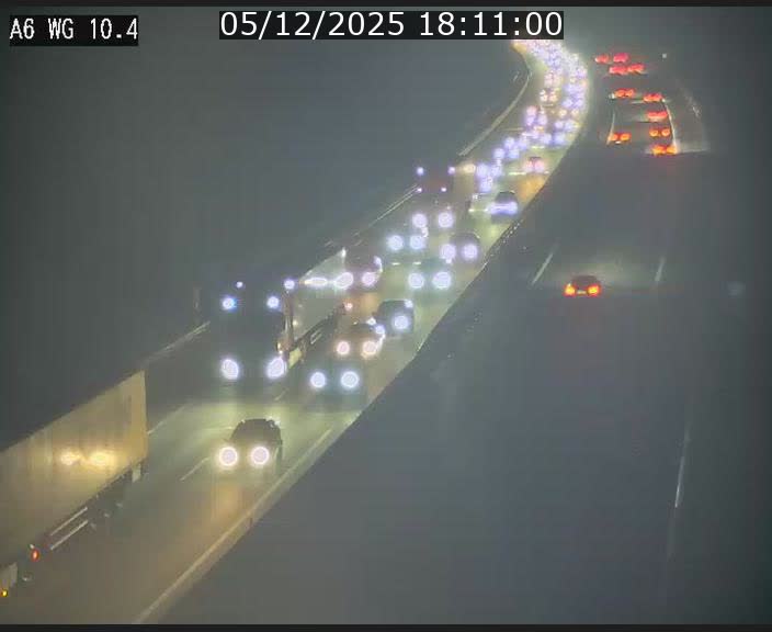 Traffic live webcam Luxembourg Mamer - A6 - BK 10.4 - direction Luxembourg/France/Allemagne