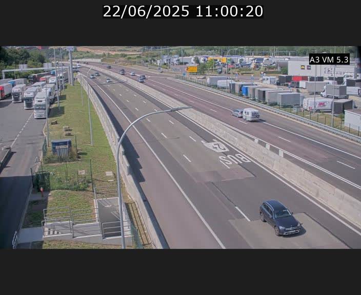 Traffic live webcam Luxembourg Aire de Berchem - A3 - BK 5 - direction France