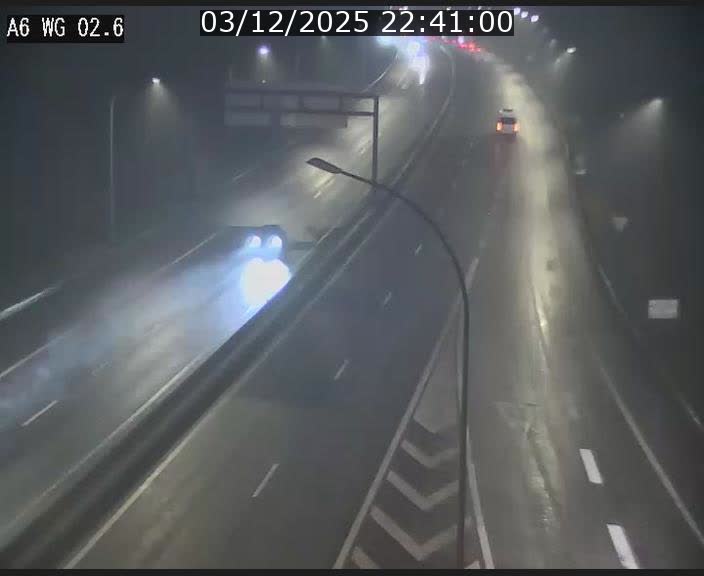Traffic live webcam Luxembourg Croix de Cessange - A6 - BK 2.6 - direction France/Allemagne