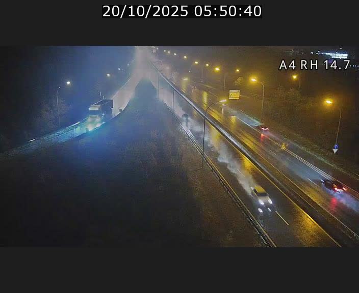 Traffic live webcam Luxembourg Jonction Lankelz - A4 - BK 14.7 - direction Luxembourg
