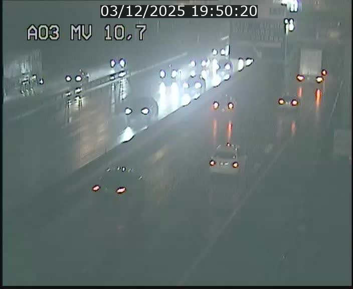 Traffic live webcam Luxembourg Croix de Bettembourg - A3 - BK 10.7 - direction France