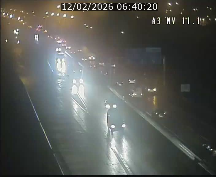 Traffic live webcam Luxembourg Croix de Bettembourg A3 - BK 11.1 - direction Luxembourg-ville