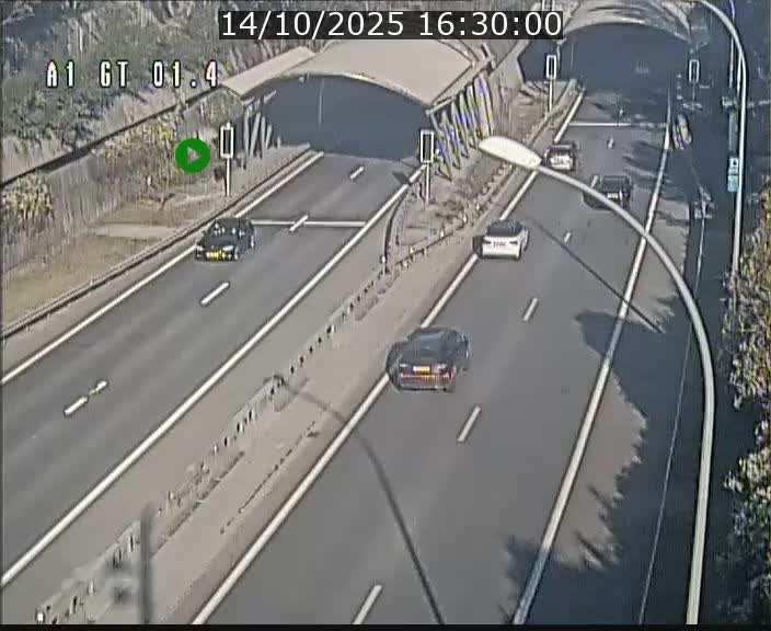 Traffic live webcam Luxembourg Hesperange - A1 direction Kirchberg - BK 1.4