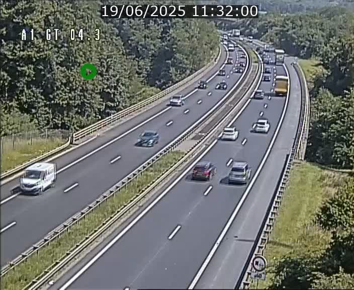 Traffic live webcam Luxembourg Itzig - A1 direction Sandweiler - BK 4.3