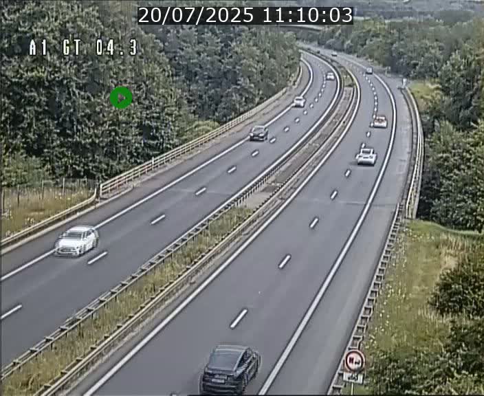 Traffic live webcam Luxembourg Itzig - A1 direction Sandweiler - BK 4.3
