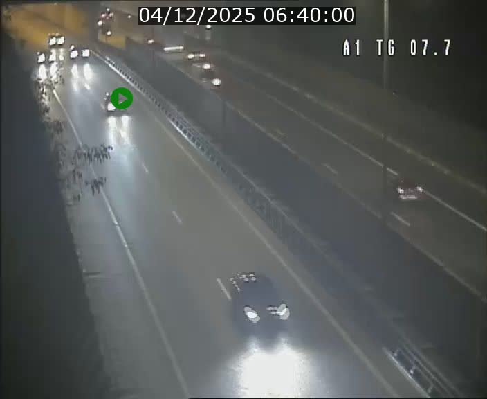 Traffic live webcam Luxembourg Kirchberg - A1 direction Luxembourg-ville - BK 7.7