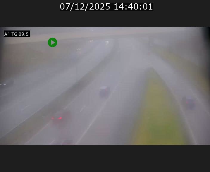 Traffic live webcam Luxembourg Jonction Grünewald - A1 direction Luxembourg-ville - BK 9.5