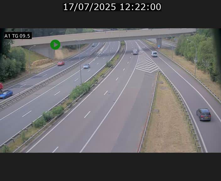 Traffic live webcam Luxembourg Jonction Grünewald - A1 direction Luxembourg-ville - BK 9.5