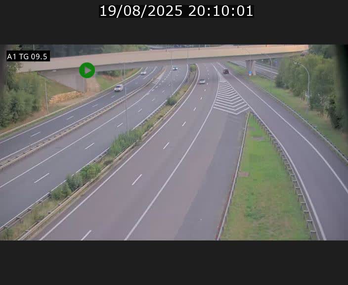 Traffic live webcam Luxembourg Jonction Grünewald - A1 direction Luxembourg-ville - BK 9.5