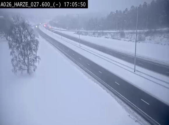 Webcam E25/A26 à Aywalle, à hauteur de la sortie Harzé. Vue orientée vers liège