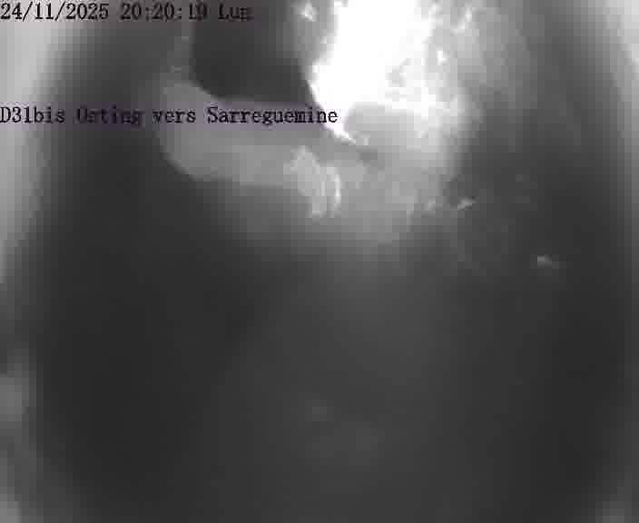 Webcam installée le long de D31bis (France) à Oeting, pointée vers Sarreguemines, utile pour suivre précisément les conditions de trafic.