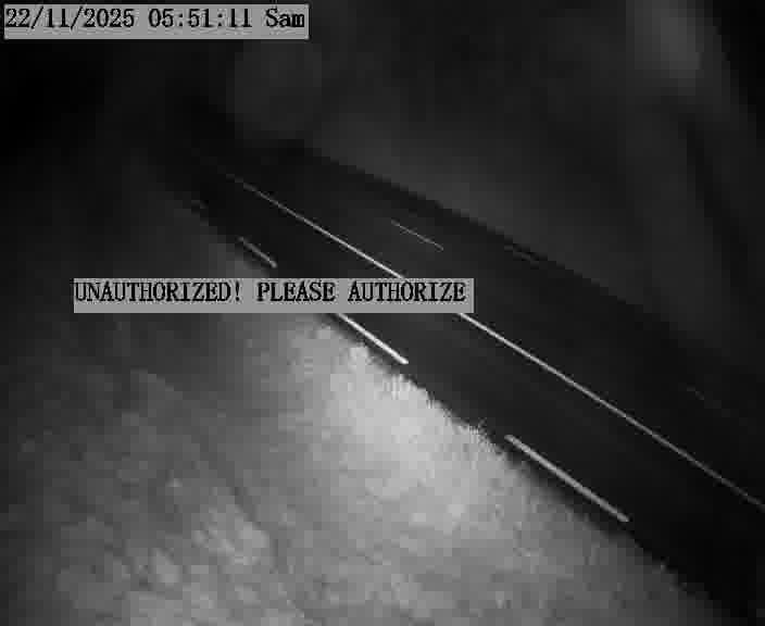 Webcam installée le long de D955 (France) à Amelécourt, pointée vers Metz, utile pour suivre précisément les conditions de trafic.