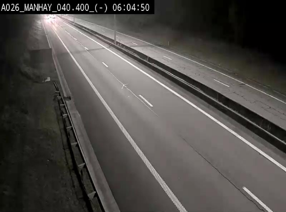Webcam autoroute A26/E25 à hauteur de Manhay, après la jonction avec la N651 en direction de Liège - BK 40.4