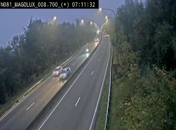 Webcam sur la N81 (E411) à hauteur de la jonction avec la N883. Vue orientée vers Longwy