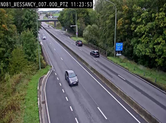 Webcam sur la N81 (E411) à hauteur du Cora Messancy. Vue orientée vers Arlon