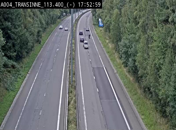 Caméra trafic E411 (A4) - Transinne direction Namur - BK 113.425