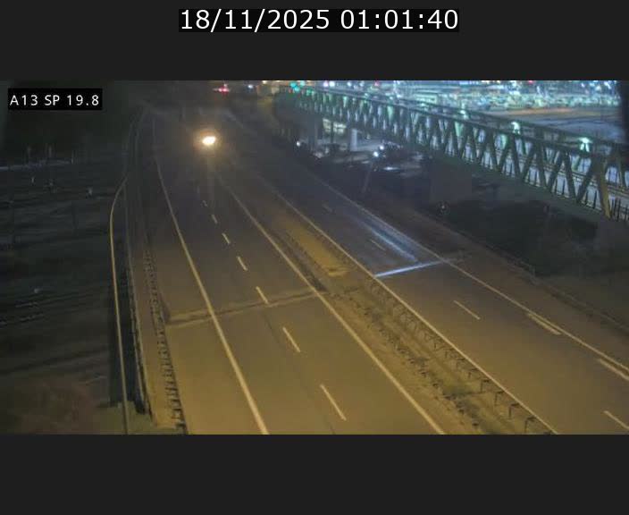 Traffic live webcam Luxembourg Croix de Bettembourg - A13 direction Esch-sur-Alzette - BK 19.8