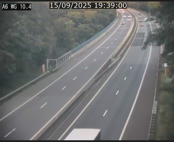 Traffic live webcam Luxembourg Mamer - A6 - BK 10.4 - direction Luxembourg/France/Allemagne
