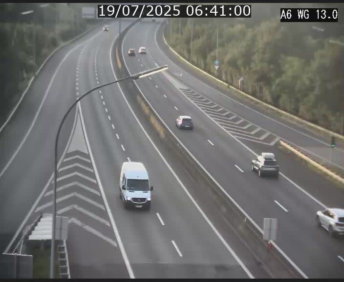 Traffic live webcam Luxembourg Mamer - A6 - BK 13 - direction Luxembourg/France/Allemagne