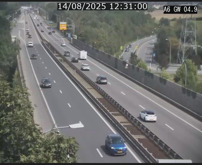 Traffic live webcam Luxembourg Croix de Cessange - A6 - BK 4.9 - direction Belgique