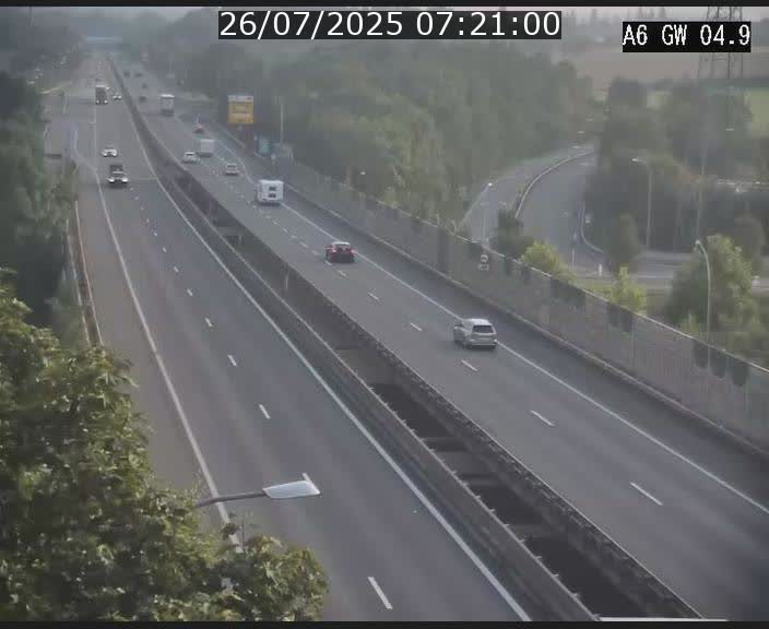 Traffic live webcam Luxembourg Croix de Cessange - A6 - BK 4.9 - direction Belgique