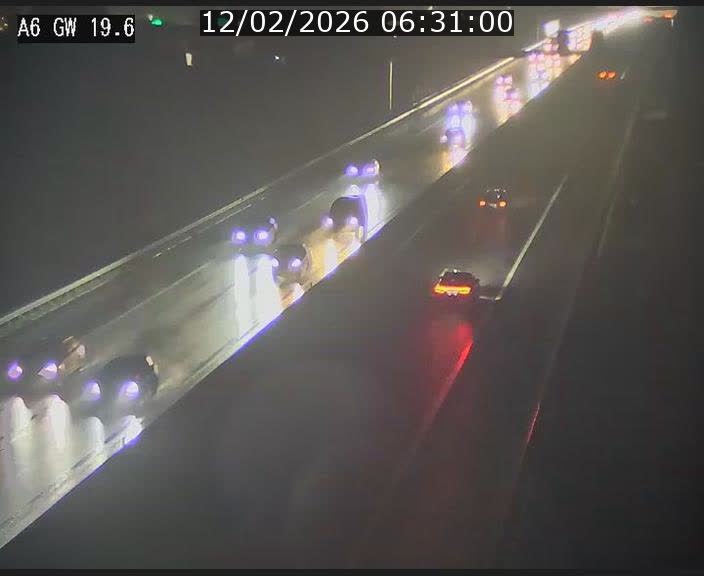 Traffic live webcam Luxembourg - Steinfort - A6 - BK 19.6 - direction Belgique