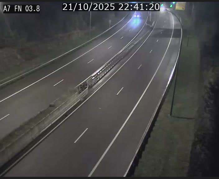 Caméra autoroute Luxembourg A7 - Passage à gibier Rëngelbour - direction Tunnel Stafelter