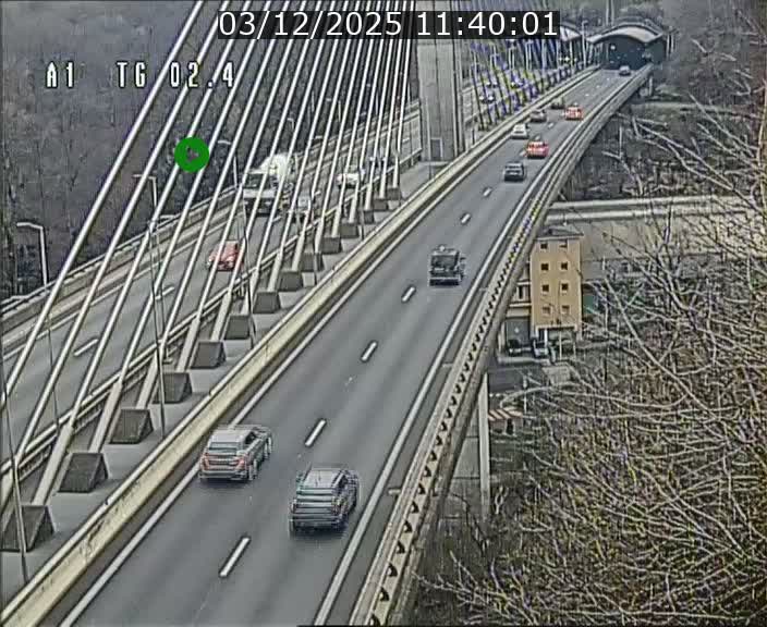 Traffic live webcam Luxembourg Sandweiler - A1 direction Luxembourg-ville - BK 2.4