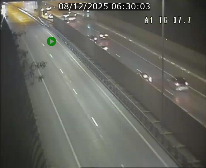 Traffic live webcam Luxembourg Kirchberg - A1 direction Luxembourg-ville - BK 7.7